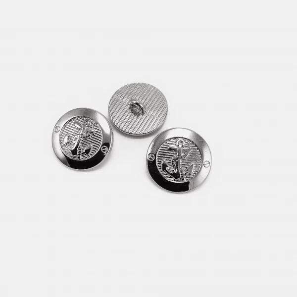17 mm - 28 boy Çapa Logolu Ayaklı Düğme E 2044