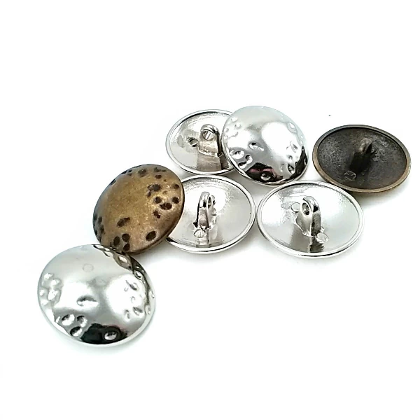 23 mm Nokta Tasarımlı Ayaklı düğme Metal E 496 23 mm Nokta Tasarımlı Ayaklı düğme Metal E 496