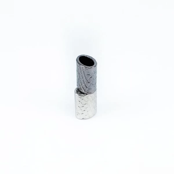 Patterned metal cord end diameter 8 mm length 11 mm E 1508