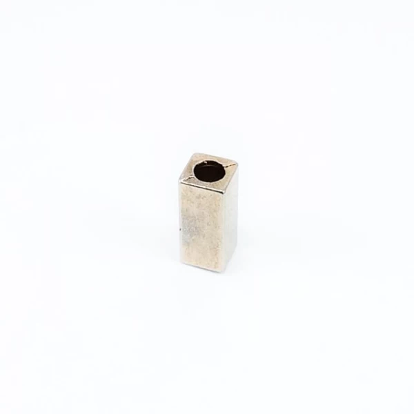Metal cord end plain rectangular shape diameter 6 mm length 14 mm E 1694