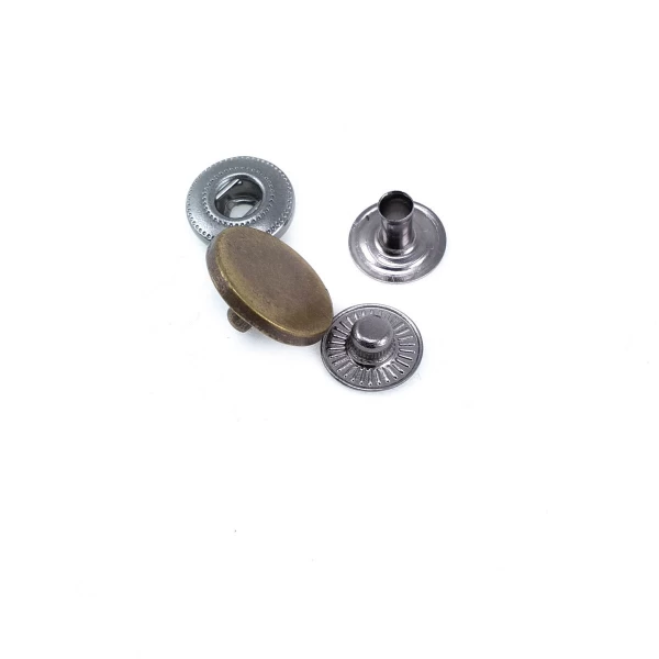 15 mm 24 boy Düz Para Tipi Çıtçıt Düğme E 1387