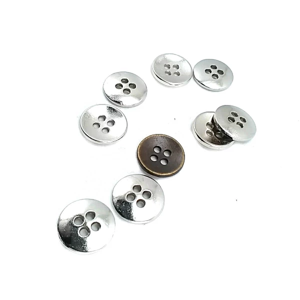 13 mm Dört Delikli Sade Dikme Düğme E 1633 13 mm Dört Delikli Sade Dikme Düğme E 1633