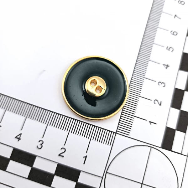 31 mm 48 boy İki Delikli Mineli Metal Düğme Mont ve Trençkot Düğmesi E 702 31 mm 48 boy İki Delikli Mineli Metal Düğme Mont ve Trençkot Düğmesi E 702
