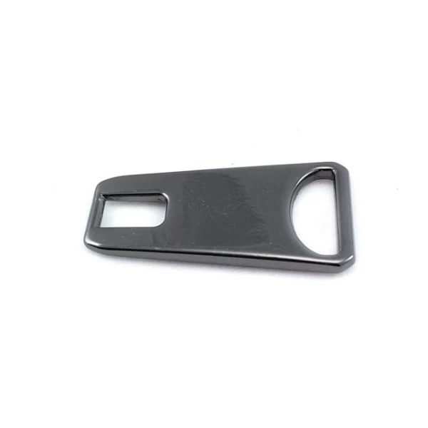 Dış giyim fermuar elciği 30 mm x 15 mm E 1703