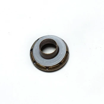 17 mm Zamak kuşgözü kaban ve mont bağcık deliği çap E 154