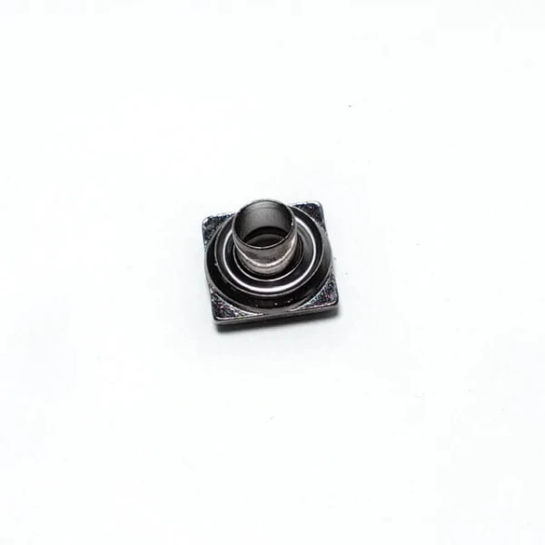 11 x 11 mm Kuşgözü - Ayakkabı Bağcık Deliği E 495 11 x 11 mm Kuşgözü - Ayakkabı Bağcık Deliği E 495