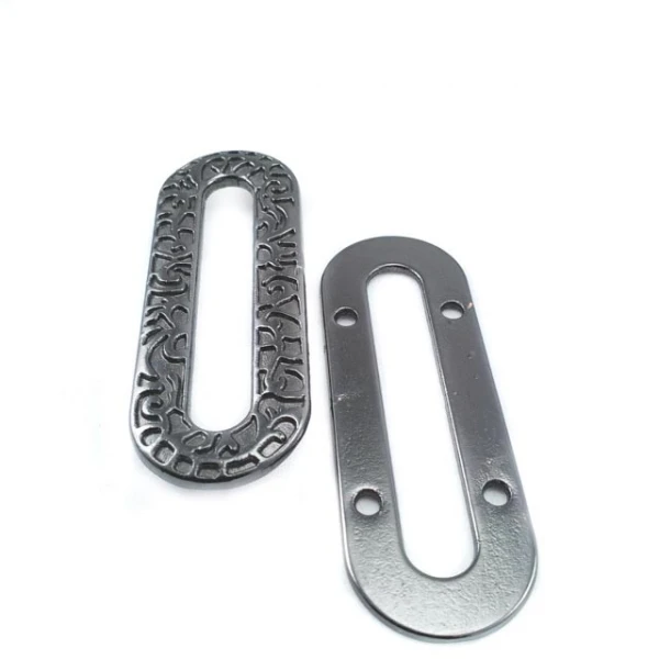 Oval kenarlı ve desenli metal kuşgözü 20 x 60 mm E 663 Oval kenarlı ve desenli metal kuşgözü 20 x 60 mm E 663
