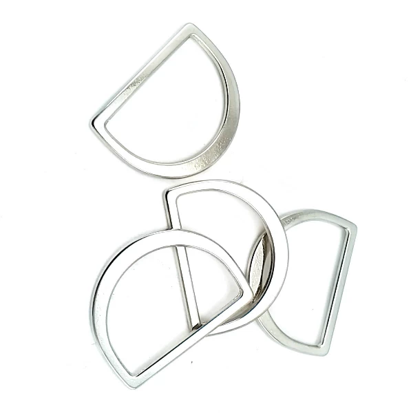 36 mm Plain Metal D Buckle E 764