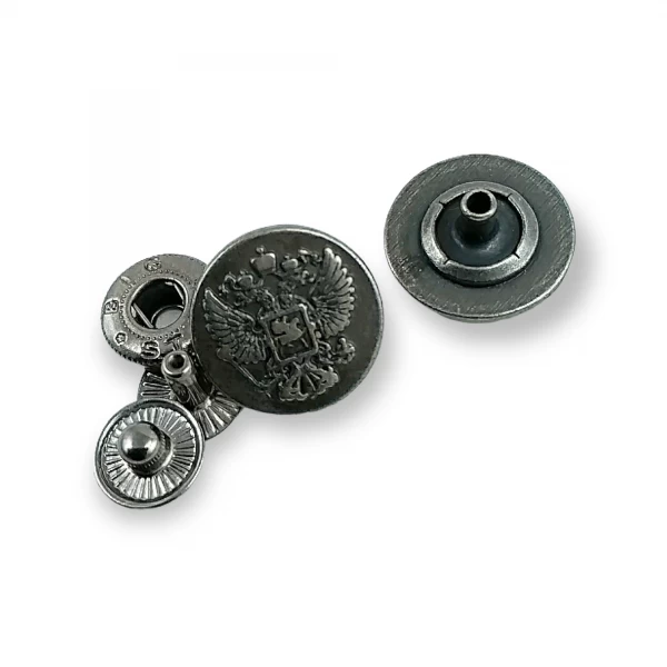 17 mm - 27 boy Logo Desenli Çıtçıt Düğme E 1492 17 mm - 27 boy Logo Desenli Çıtçıt Düğme E 1492