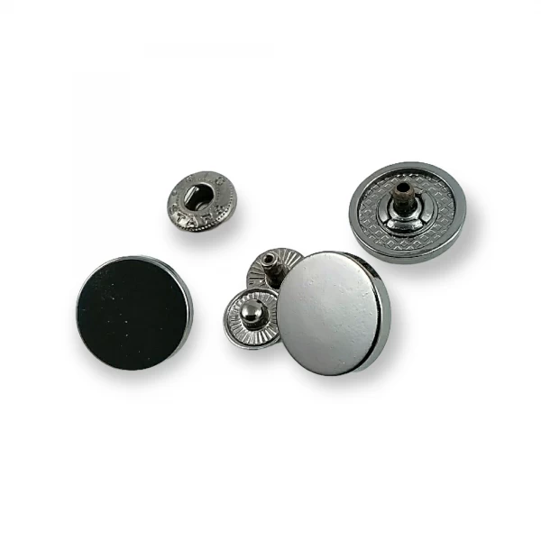 17 mm - 28 boy Düz Para Tipi Çıtçıt Düğme E 1717 17 mm - 28 boy Düz Para Tipi Çıtçıt Düğme E 1717