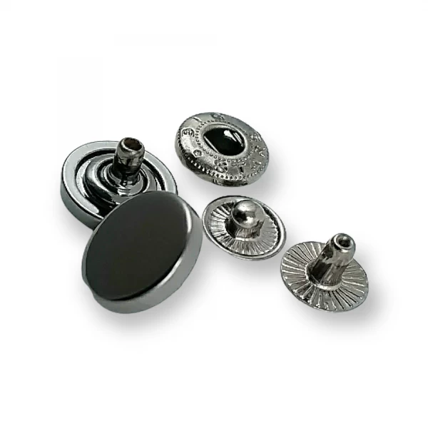 13 mm - 20 boy Düz Para Şekil Çıtçıt Düğme E 693 13 mm - 20 boy Düz Para Şekil Çıtçıt Düğme E 693