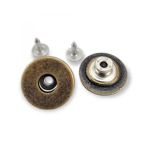 19 mm 30 Boy Ortası Delik Kot Düğmesi E 1375 19 mm 30 Boy Ortası Delik Kot Düğmesi E 1375