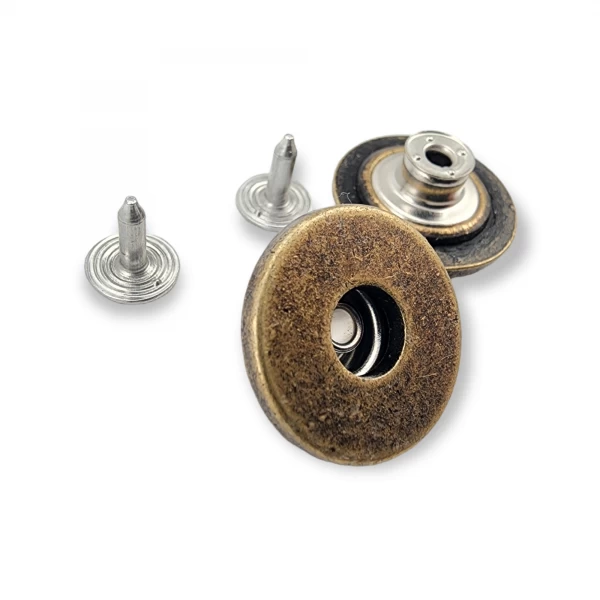 19 mm 30 Boy Ortası Delik Kot Düğmesi E 1375 19 mm 30 Boy Ortası Delik Kot Düğmesi E 1375