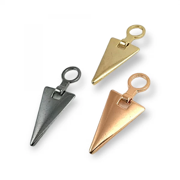 Fermuar Elciği - Şık Üçgen Tasarım - boy 40 mm b 183 Fermuar Elciği - Şık Üçgen Tasarım - boy 40 mm b 183