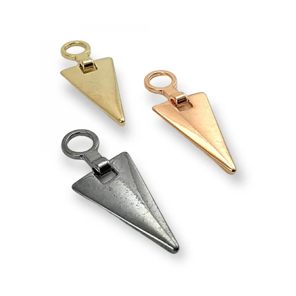 Fermuar Elciği - Şık Üçgen Tasarım - boy 40 mm b 183 Fermuar Elciği - Şık Üçgen Tasarım - boy 40 mm b 183