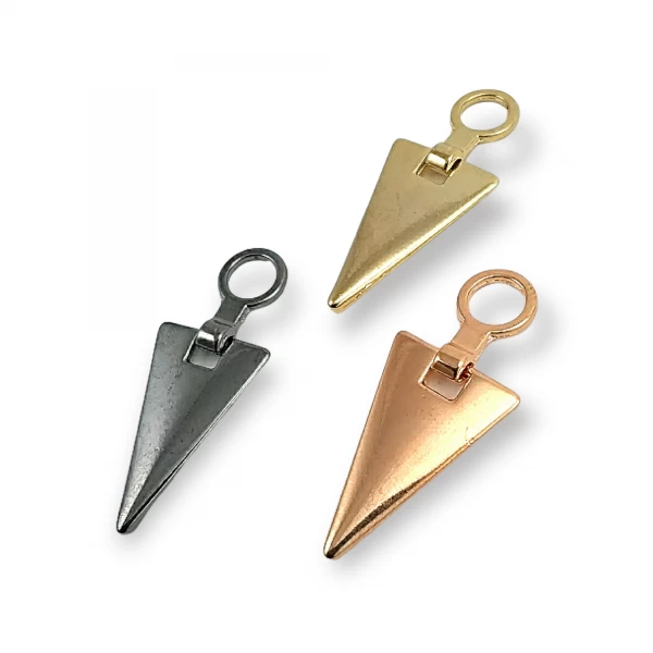 Fermuar Elciği - Şık Üçgen Tasarım - boy 40 mm b 183 Fermuar Elciği - Şık Üçgen Tasarım - boy 40 mm b 183