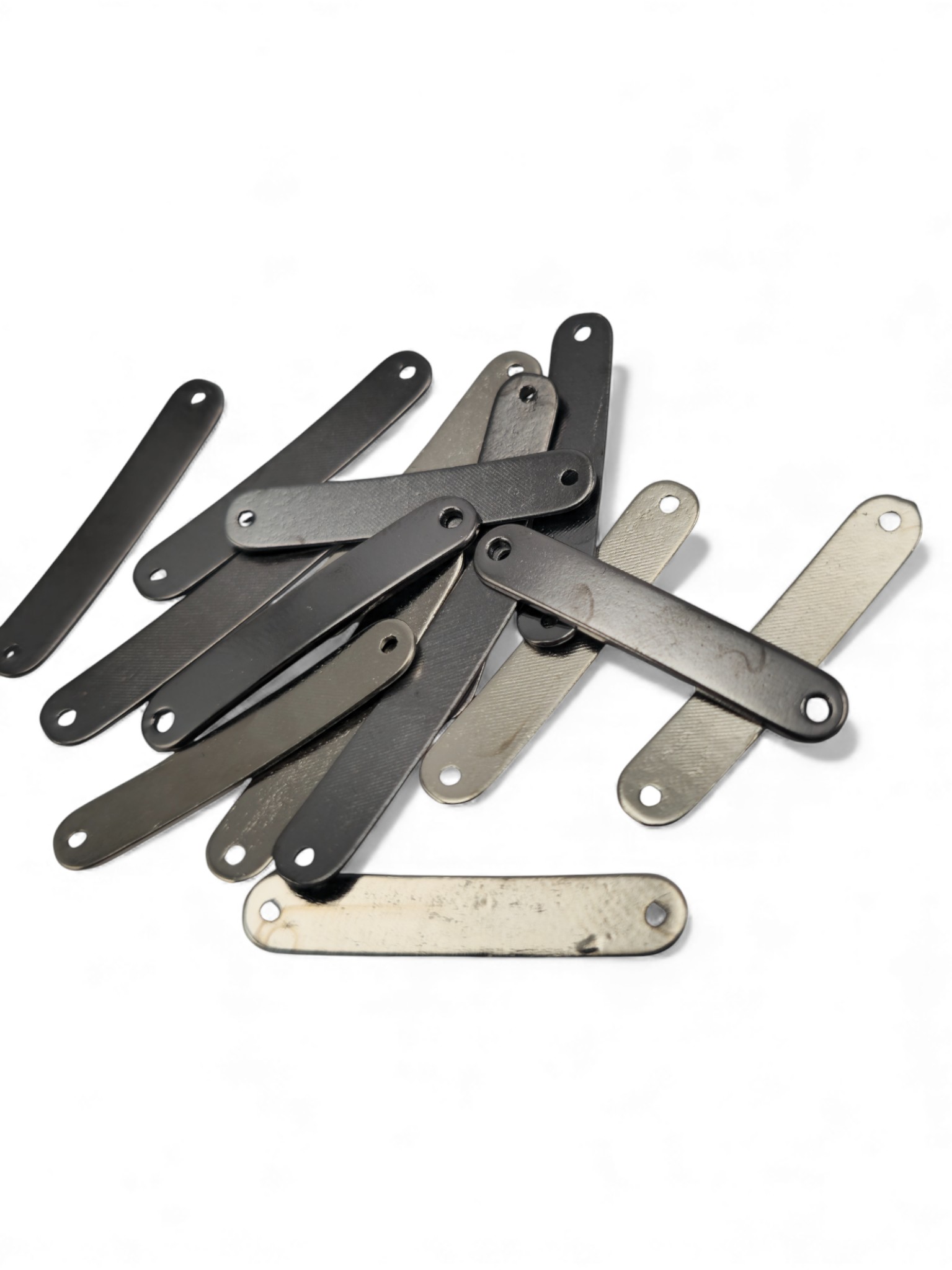 oval köşeli ortadan eğimli Metal Plaka 29.2 mm x  5.3 mm E 2222