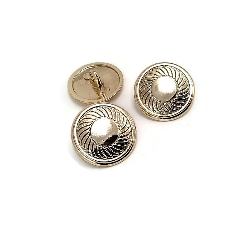 20 mm - 32 L Classic Patterned Metal Shank Button E 117