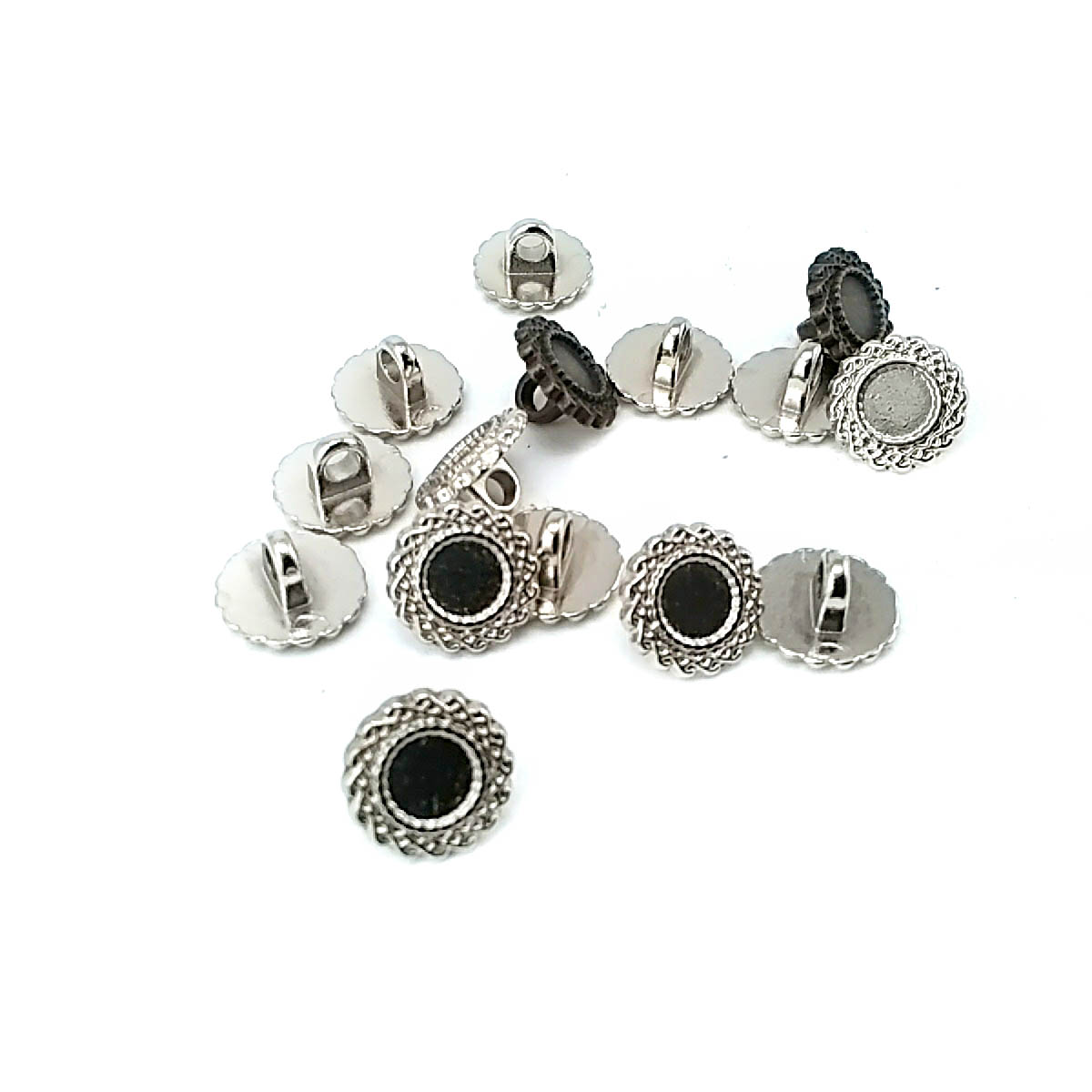 11,5 mm - 18 boy Mineli Kadın Bluz ve Elbise Düğmesi E 1658