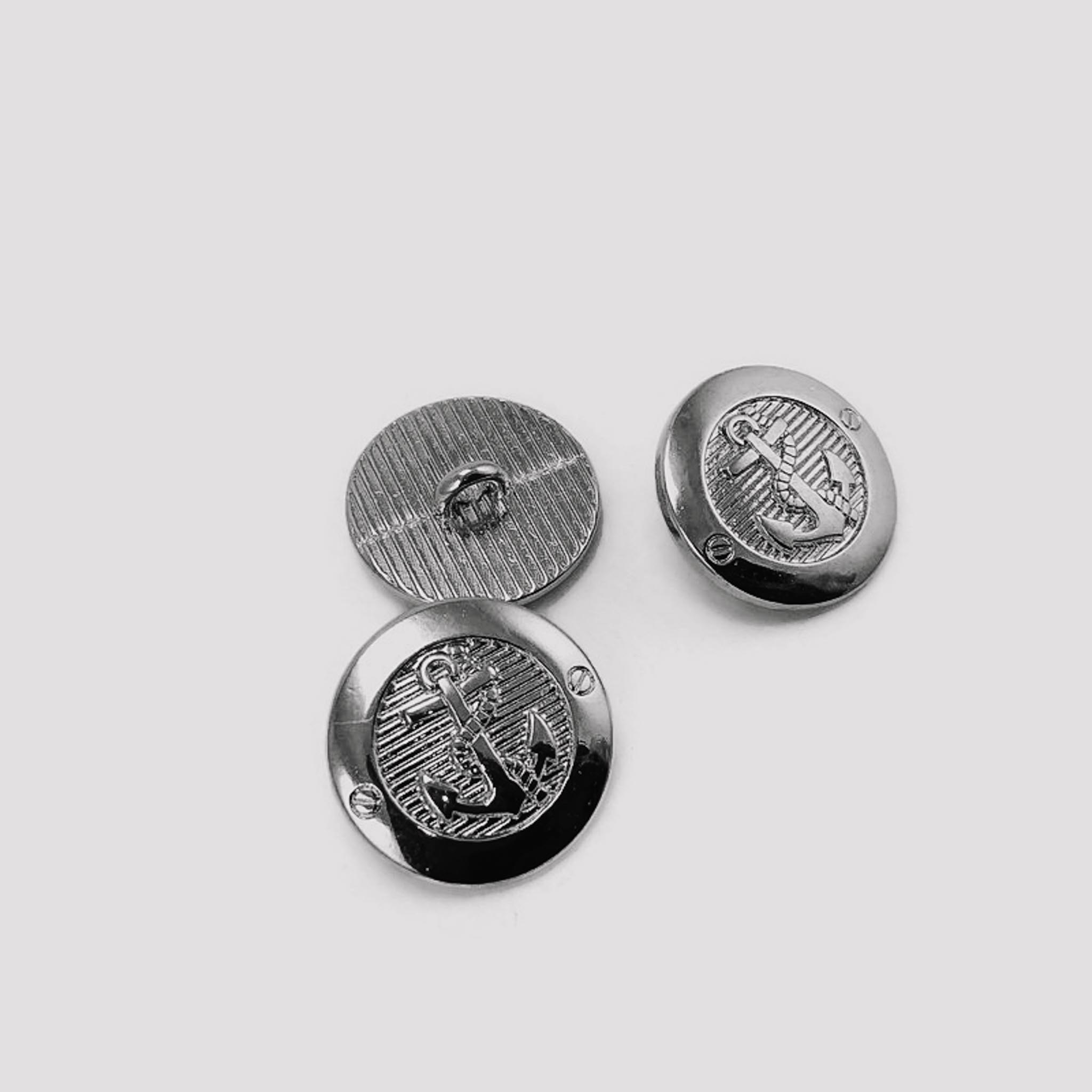 17 mm - 28 boy Çapa Logolu Ayaklı Düğme E 2044