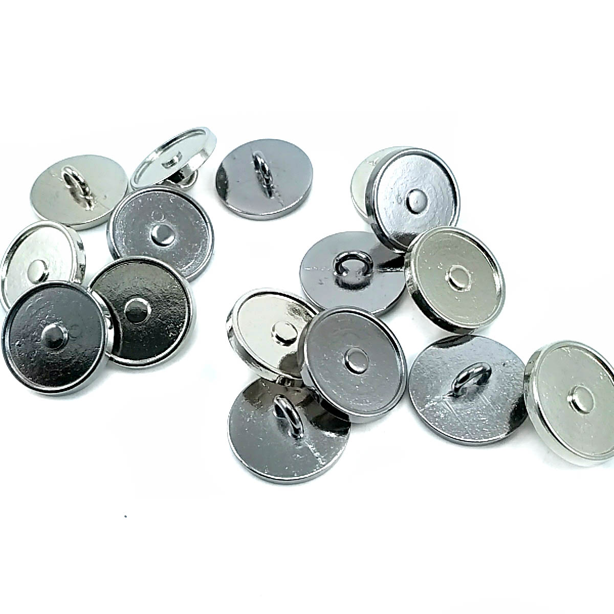15 mm - 24 boy Mineli Bluz ve Elbise Düğmesi E 2089