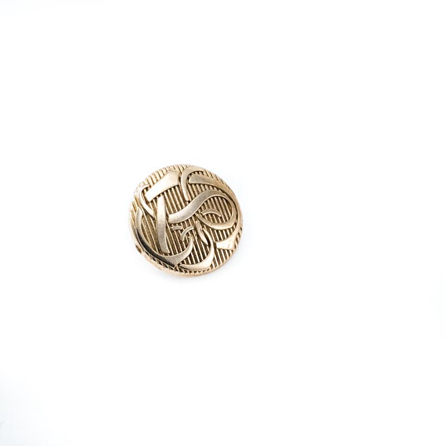 Patterned metal jacket shank button 20 mm - 31 size E 212