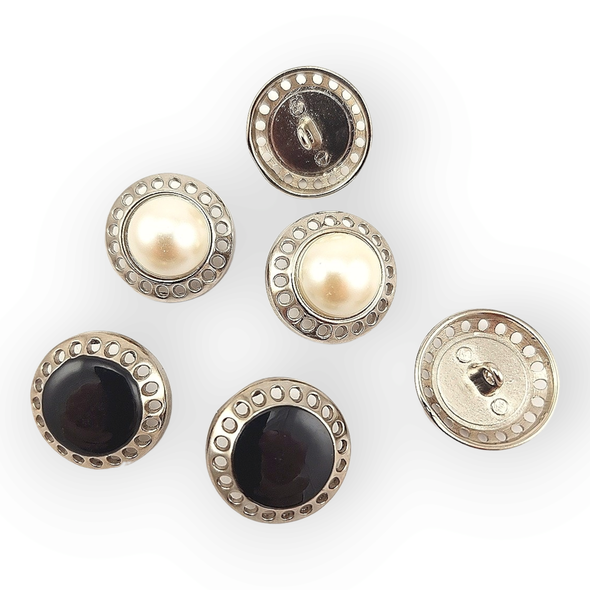 22.7 mm - 36 L Enamel Shank Button Cardigan Button E 2241