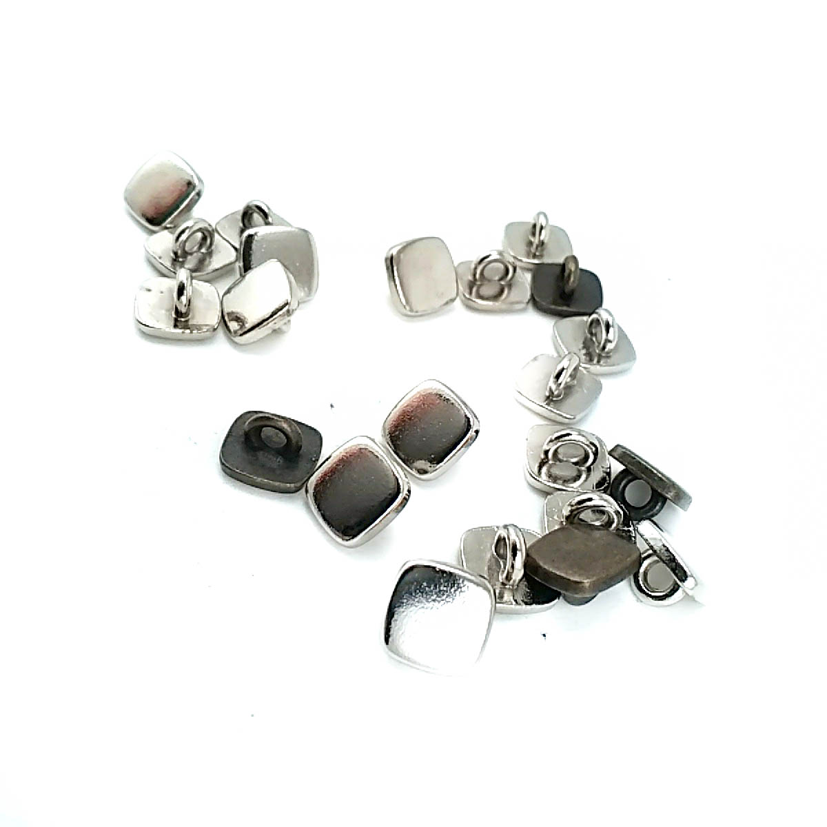 Sade Kare Ayaklı Düğme 9 x 9 mm