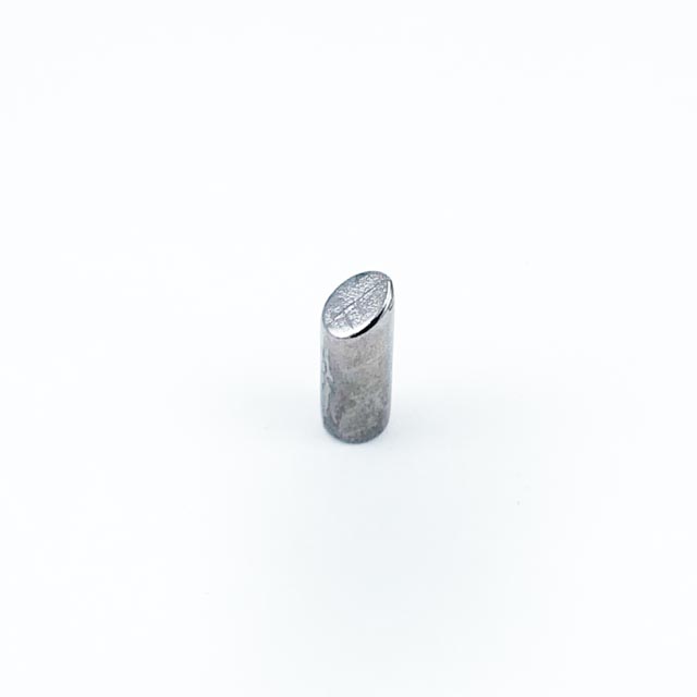 Lace end metal diameter 5 mm length 14 mm