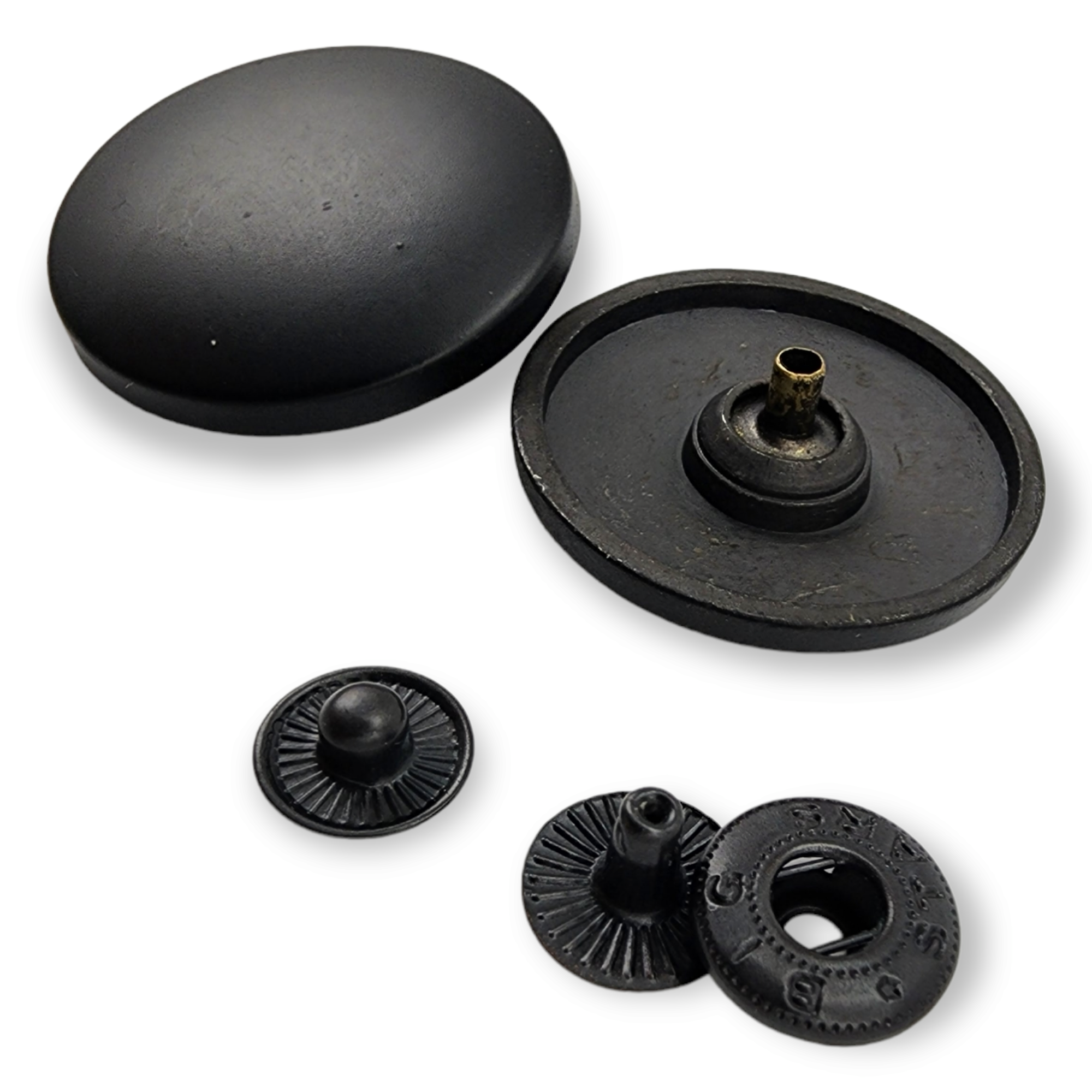 32 mm - 50 boy Hafif Bombeli Büyük Boy Çıtçıt Düğme E 1538