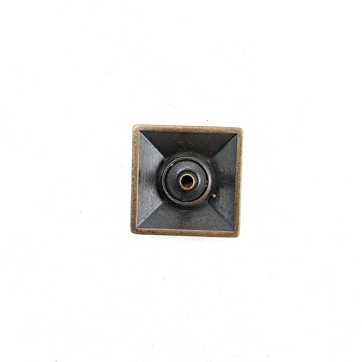 19 x 19 mm Pyramid Shape Snap Fasteners Button E 1697
