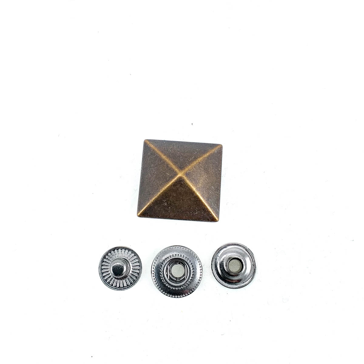19 x 19 mm Pyramid Shape Snap Fasteners Button E 1697