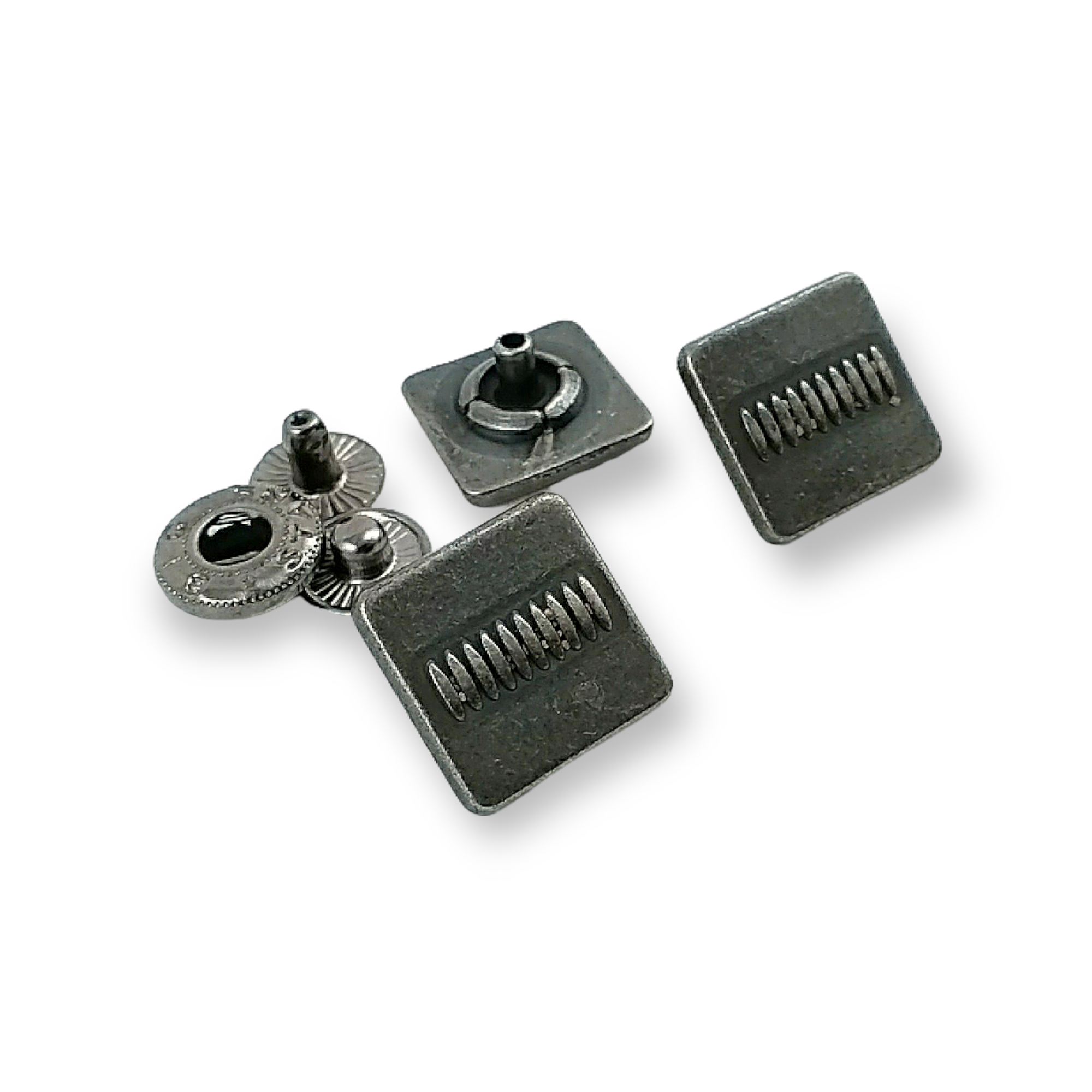 15 x 15 mm Çıtçıt Düğme Kare Şekil Ortası Desenli E 170