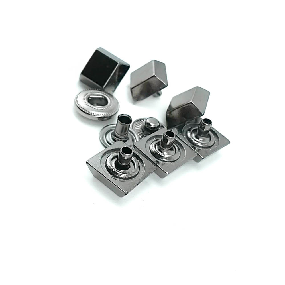 11 x 11 mm Kare şekil metal çıt çıt düğme
