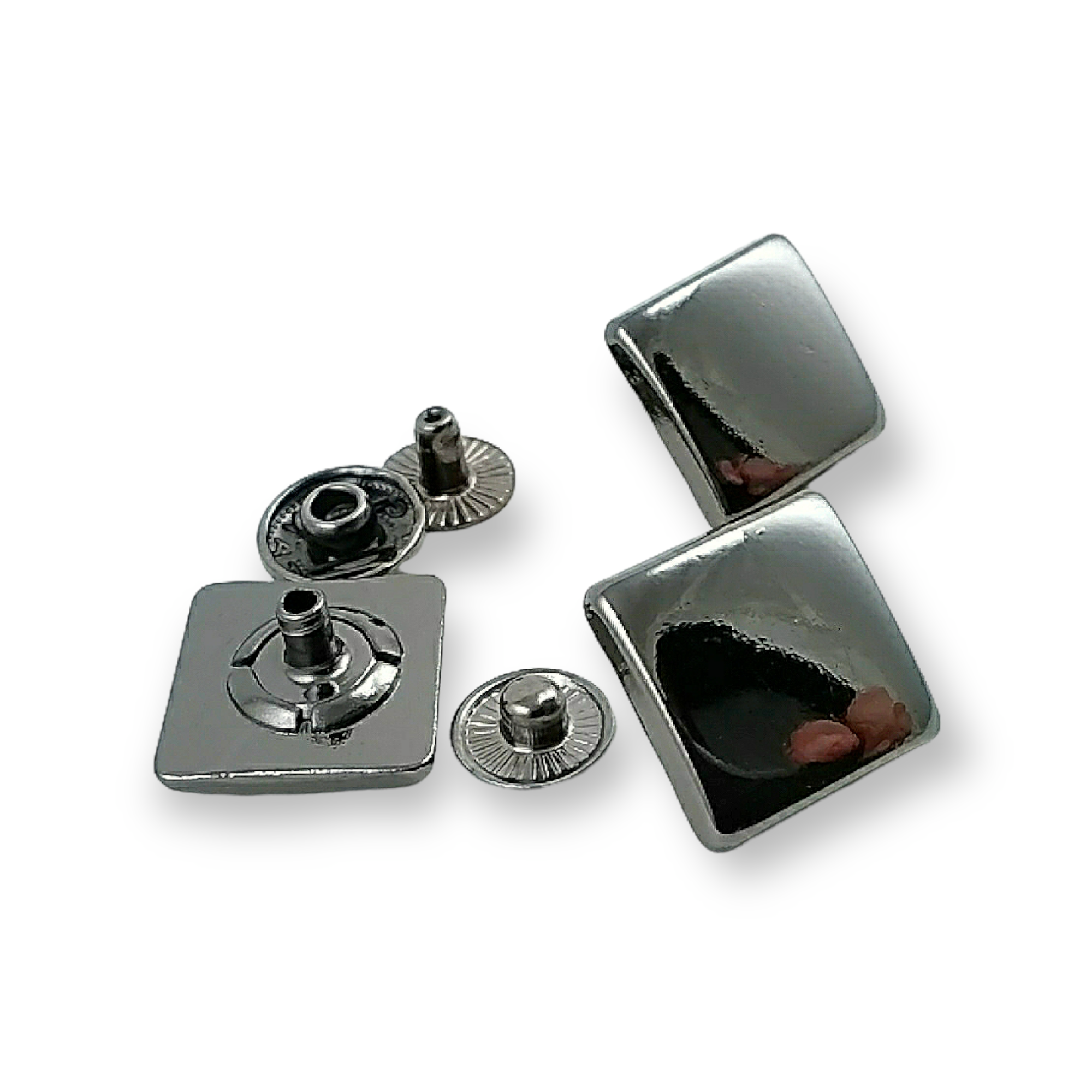 17 x 17 mm Çıtçıt Düğme Kare Tasarım E 232