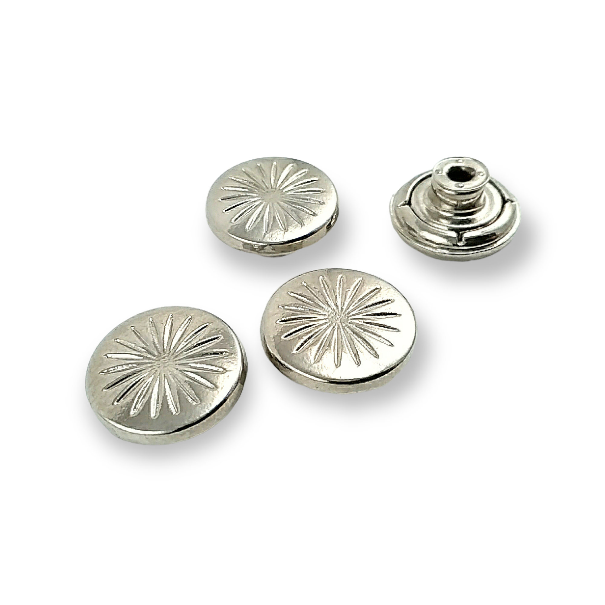 17 mm 27 Boy Yıldız Desenli Çakma Düğme  E 732