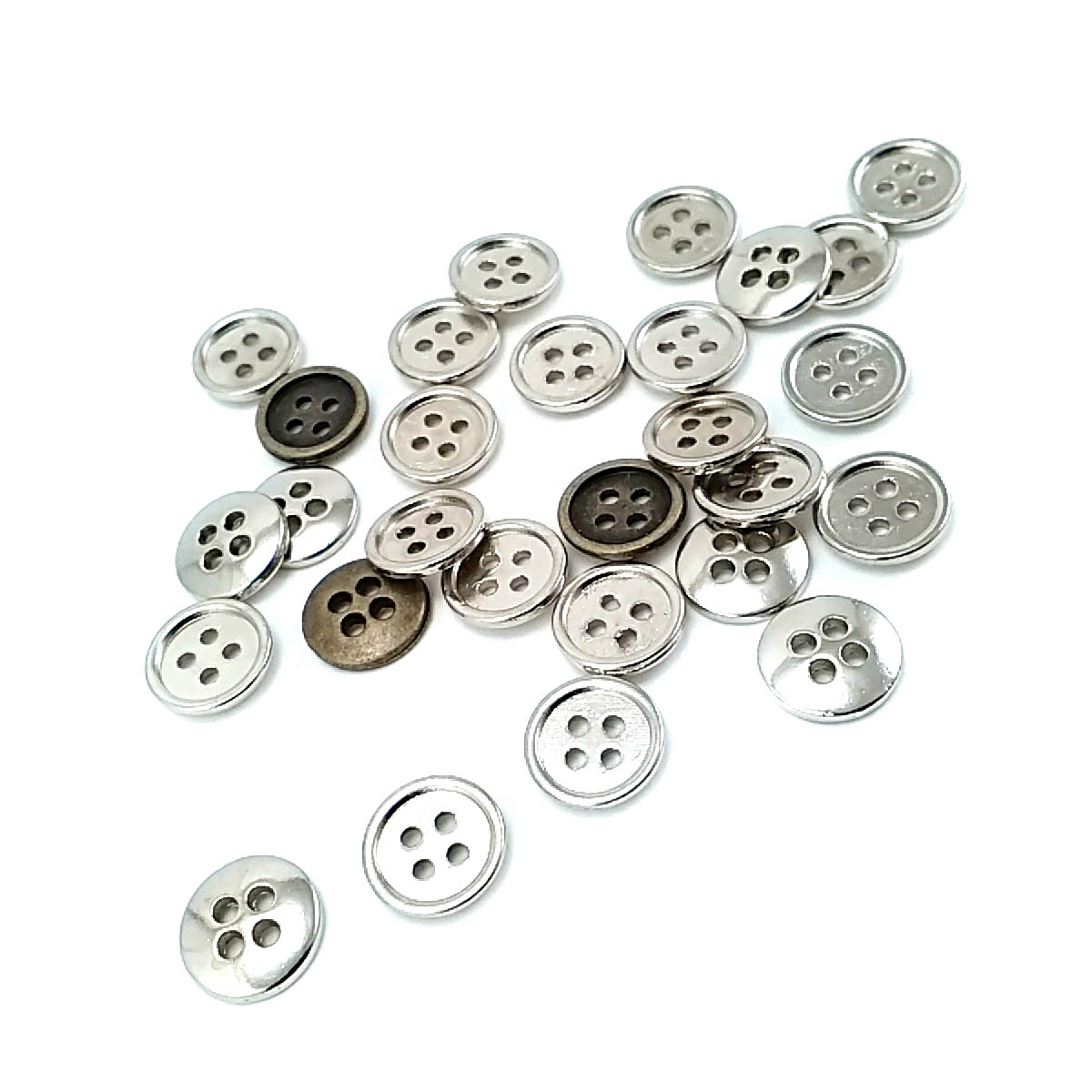 11 mm - 18 boy Sade Dört Delikli Metal Düğme