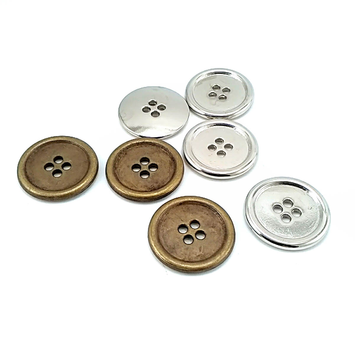 26 mm Four-hole post metal button 42 lignes