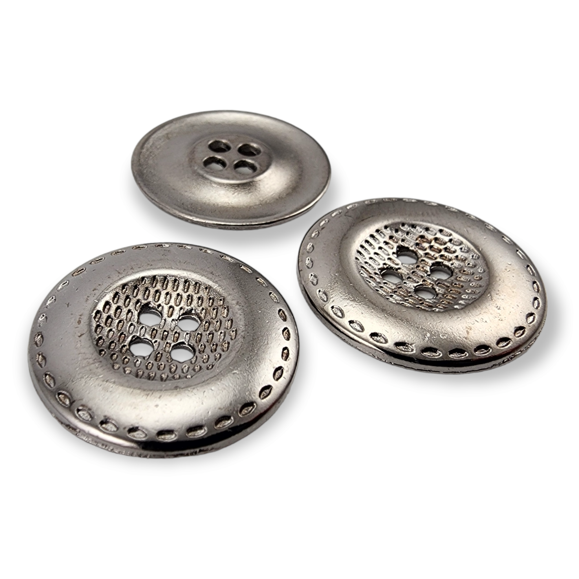25 mm 40 Boy Dört Delikli Dikme Metal Düğme E 460