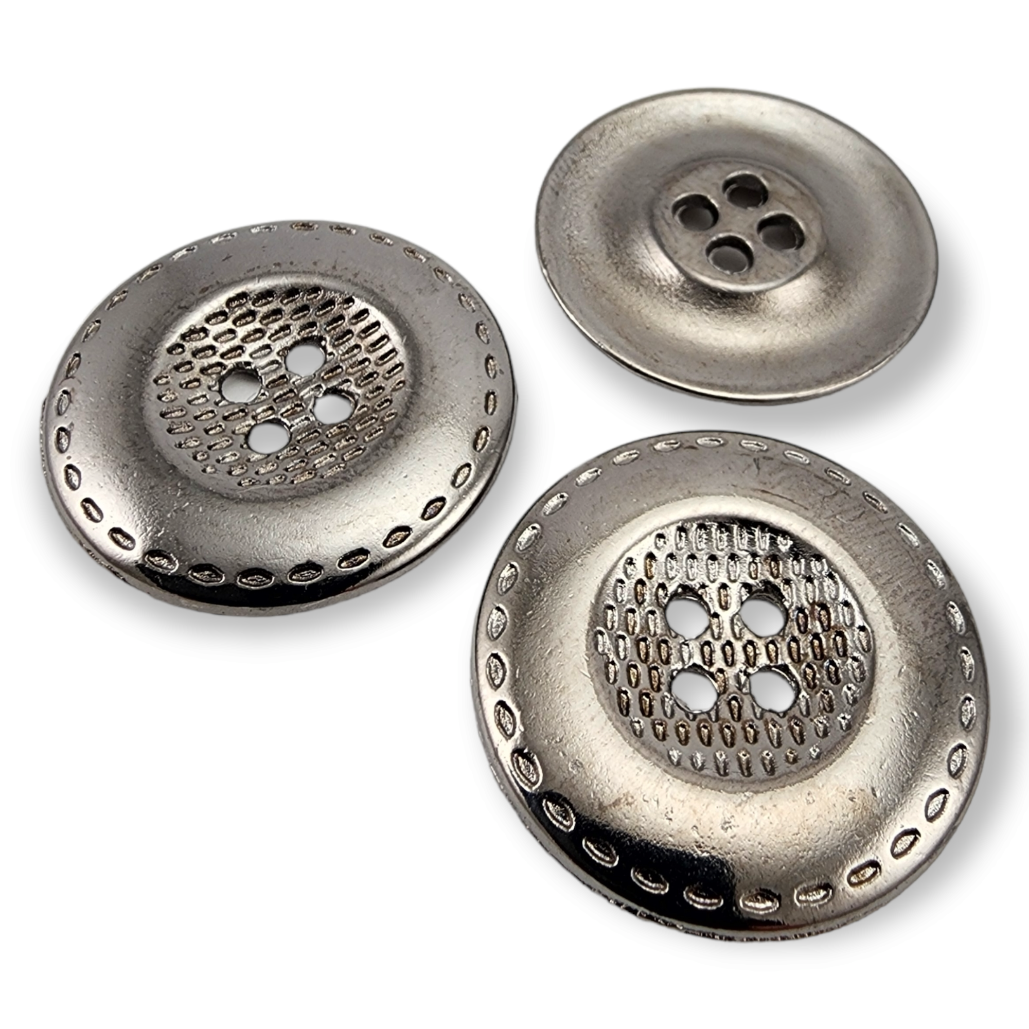 25 mm 40 Boy Dört Delikli Dikme Metal Düğme E 460