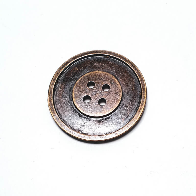 Dört delikli metal büyük düğme dikme 30 mm - 47 boy E 818