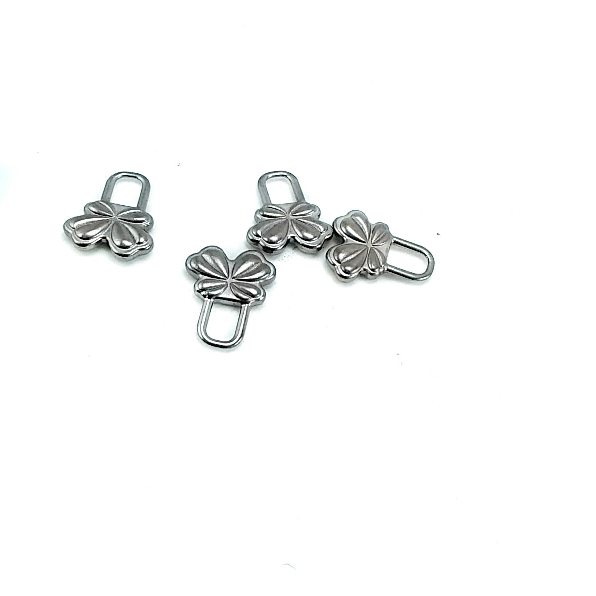 Fermuar elciği papatya şekil 18 mm x 14 mm E 2029