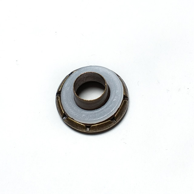 17 mm Zamak kuşgözü kaban ve mont bağcık deliği çap