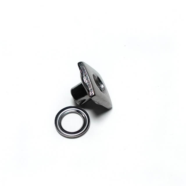 11 x 11 mm Eyelet - Shoe Lace Hole E 495