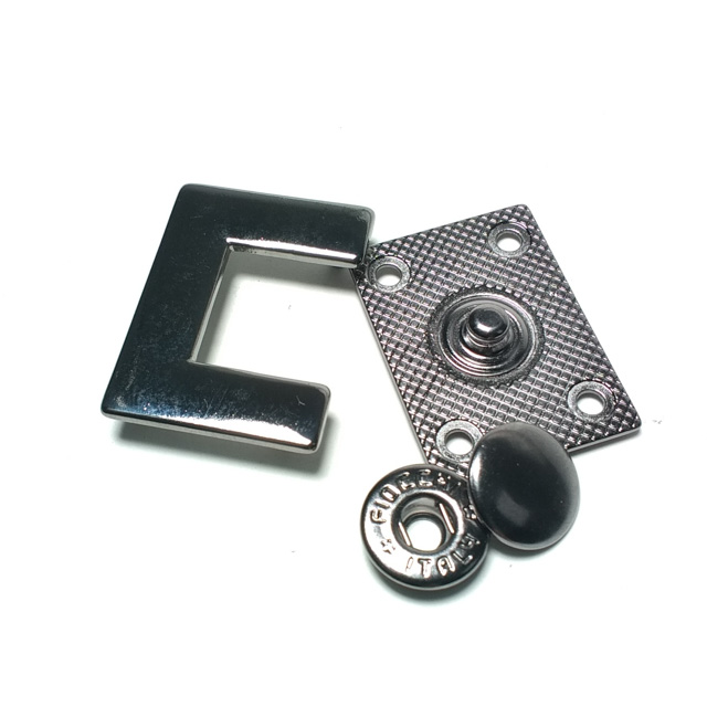 30 x 23 mm Snap Button - Decorative and Stylish