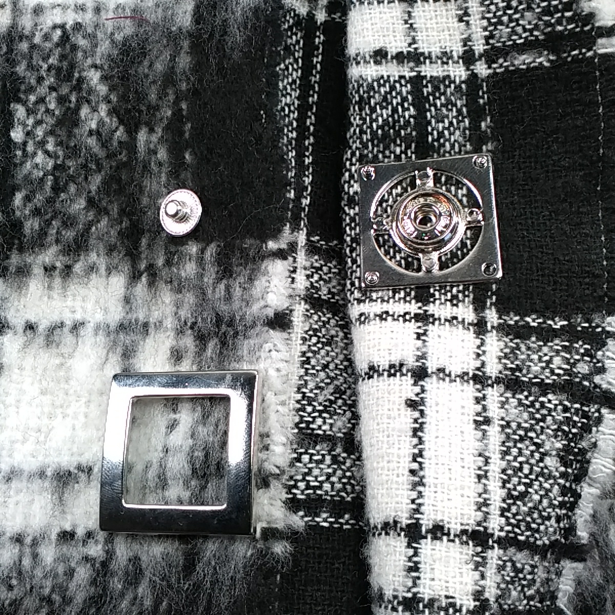 32 x 32 mm Metal Snap Button Square Shape Е 1831